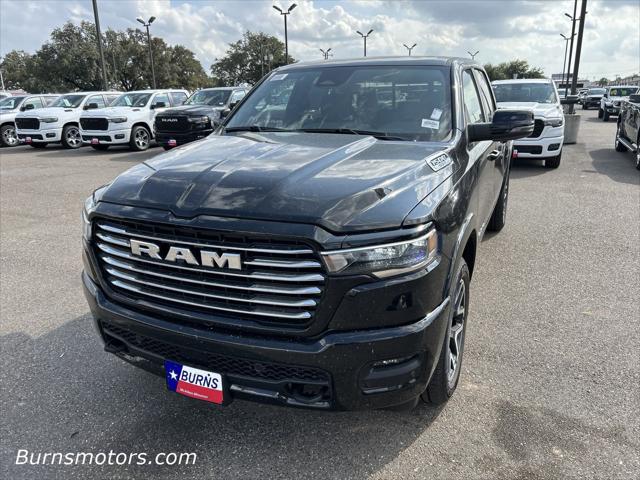 2025 RAM Ram 1500 RAM 1500 LARAMIE CREW CAB 4X2 57 BOX