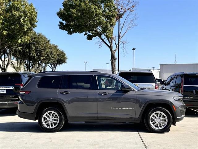 2023 Jeep Grand Cherokee L Laredo 4x2