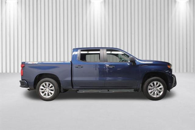 2021 Chevrolet Silverado 1500 4WD Crew Cab Short Bed Custom