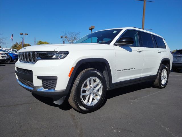 2023 Jeep Grand Cherokee L Laredo 4x4