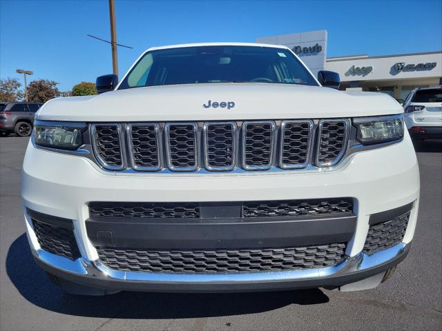 2023 Jeep Grand Cherokee L Laredo 4x4