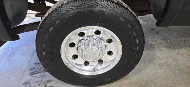 2003 Ford F-250 XLT 4dr Crew Cab 4WD SB