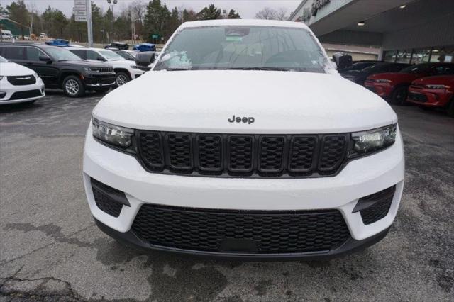 2025 Jeep Grand Cherokee GRAND CHEROKEE ALTITUDE 4X4