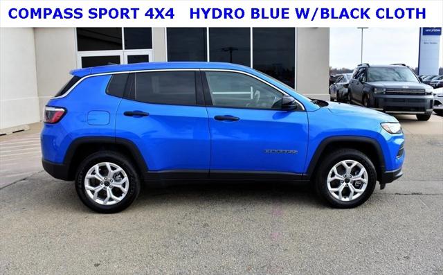 2025 Jeep Compass COMPASS SPORT 4X4