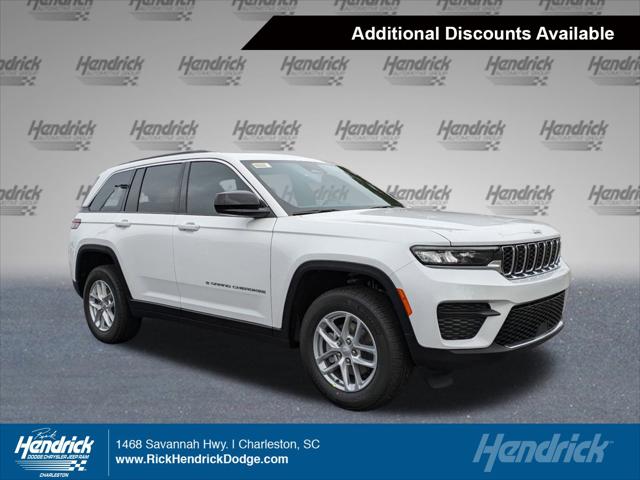 2025 Jeep Grand Cherokee GRAND CHEROKEE LAREDO X 4X2