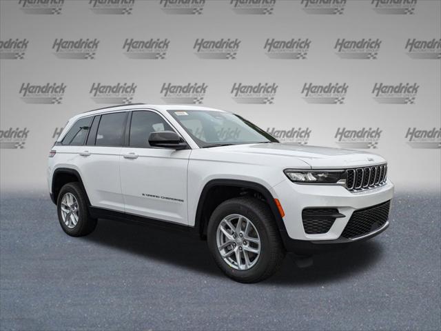 2025 Jeep Grand Cherokee GRAND CHEROKEE LAREDO X 4X2