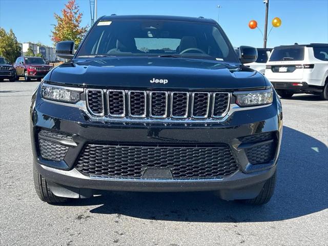 2025 Jeep Grand Cherokee GRAND CHEROKEE LAREDO X 4X2