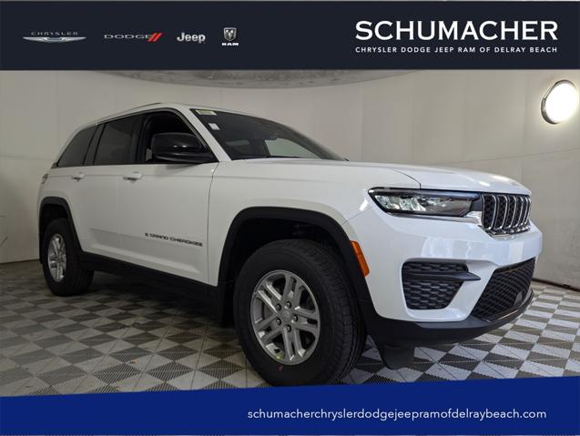 2025 Jeep Grand Cherokee GRAND CHEROKEE LAREDO 4X2