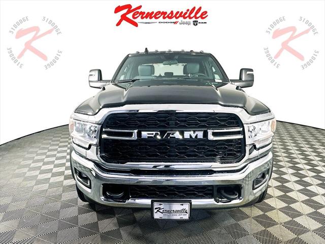 2024 RAM Ram 5500 Chassis Cab RAM 5500 TRADESMAN CHASSIS CREW CAB 4X2 60 CA