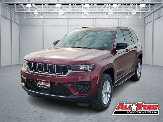 2025 Jeep Grand Cherokee GRAND CHEROKEE LAREDO X 4X4