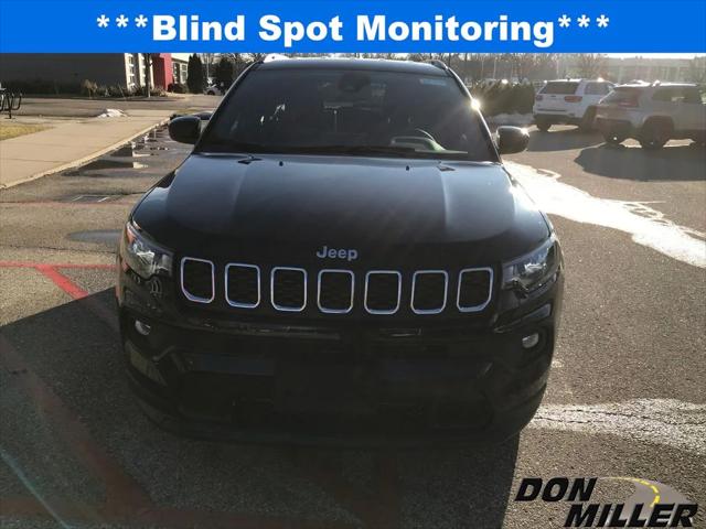 2025 Jeep Compass COMPASS LATITUDE 4X4