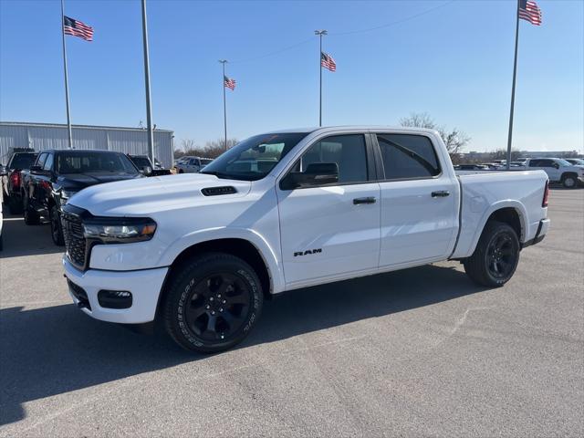 2025 RAM Ram 1500 RAM 1500 BIG HORN CREW CAB 4X4 57 BOX