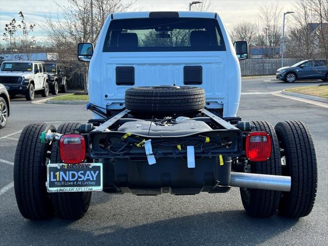 2024 RAM Ram 3500 Chassis Cab RAM 3500 TRADESMAN CHASSIS REGULAR CAB 4X4 84 CA