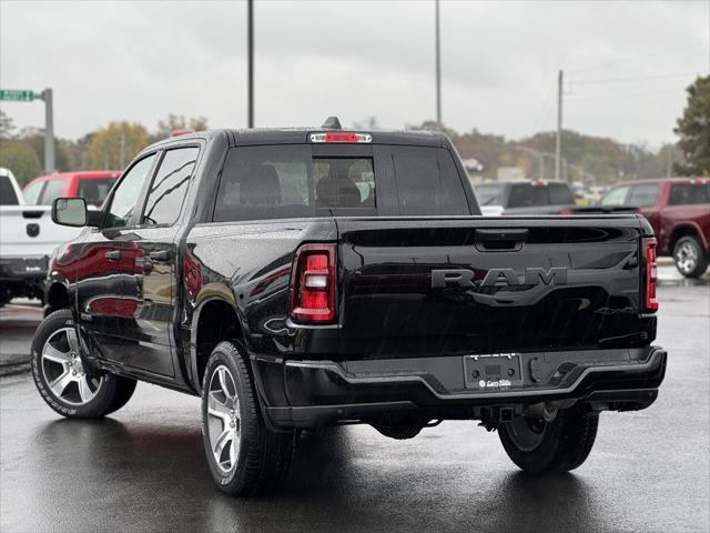 2025 RAM Ram 1500 RAM 1500 TRADESMAN CREW CAB 4X4 57 BOX