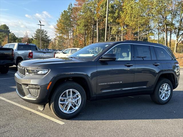 2025 Jeep Grand Cherokee GRAND CHEROKEE LAREDO X 4X2