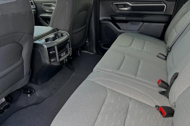 2025 Ram 1500 Big Horn Crew Cab 4x4 6'4" Box