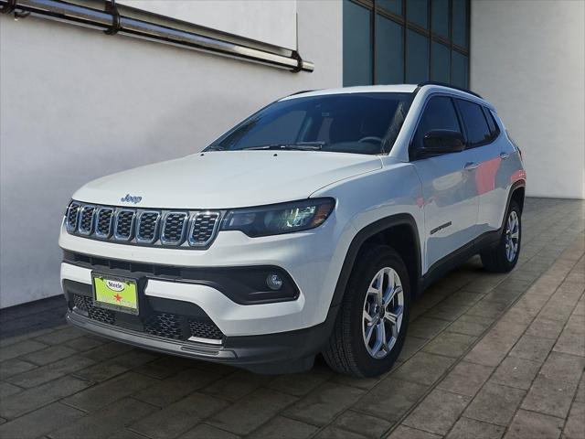 2025 Jeep Compass COMPASS LATITUDE 4X4