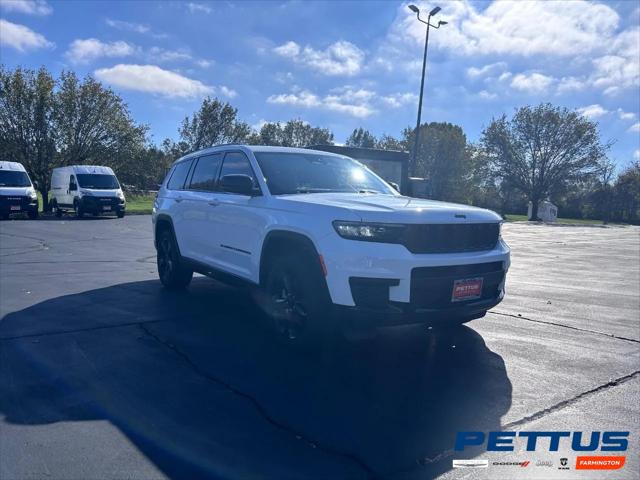 2022 Jeep Grand Cherokee L Altitude 4x2