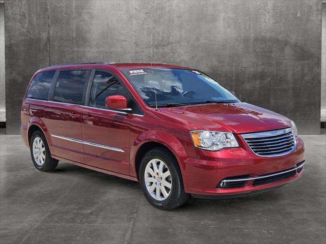 2016 Chrysler Town and Country Touring