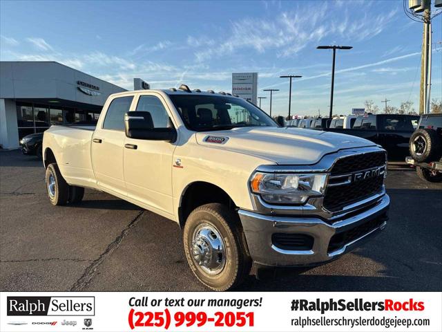 2024 RAM Ram 3500 RAM 3500 TRADESMAN CREW CAB 4X4 8 BOX