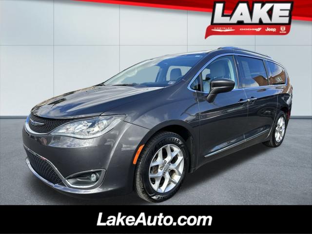 2018 Chrysler Pacifica Touring L Plus