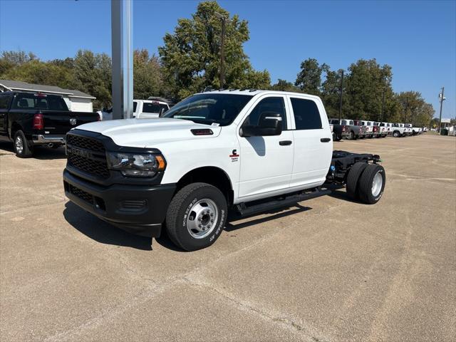 2024 RAM 3500 Chassis Tradesman/SLT/Laramie/Limited