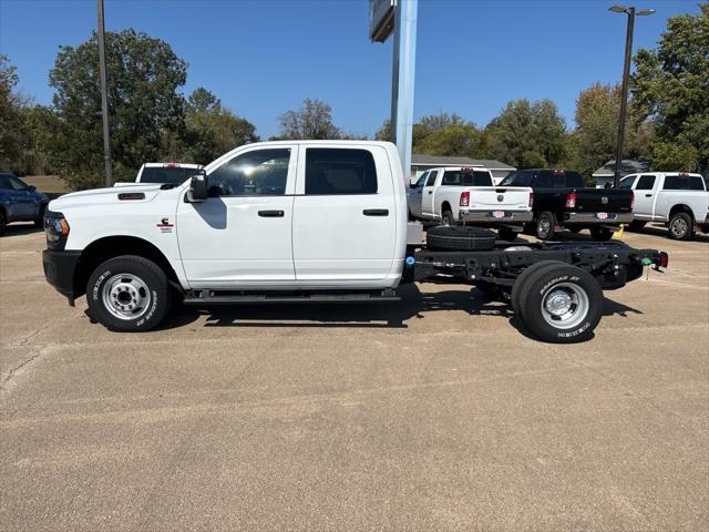2024 RAM 3500 Chassis Tradesman/SLT/Laramie/Limited