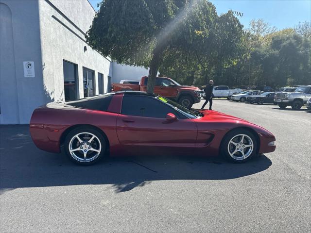 2001 Chevrolet Corvette Base