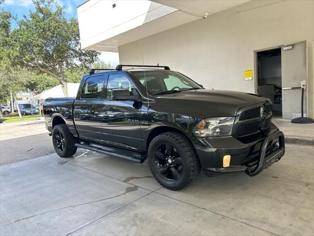 2018 RAM 1500 Express Crew Cab 4x2 57 Box