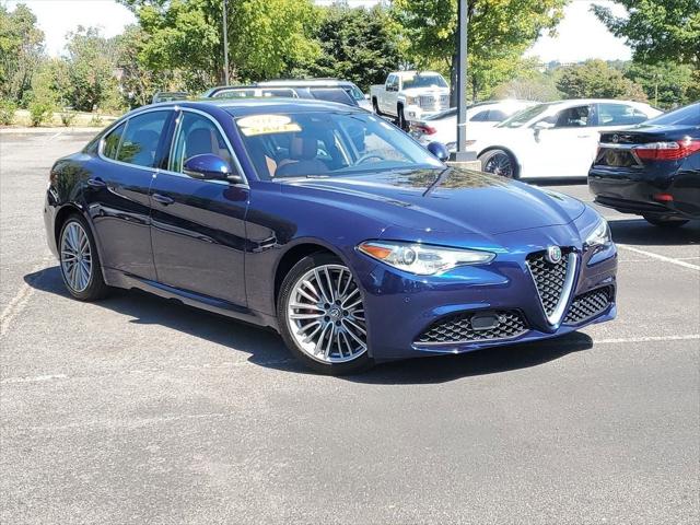 2017 Alfa Romeo Giulia Ti RWD 2017 Alfa Romeo Giulia Ti RWD