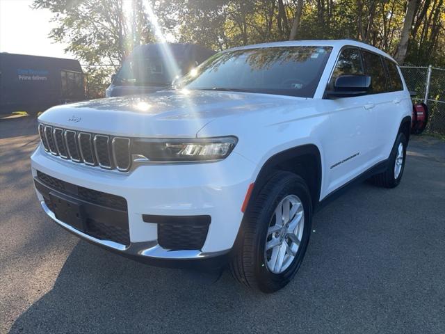 2022 Jeep Grand Cherokee L Laredo 4x4