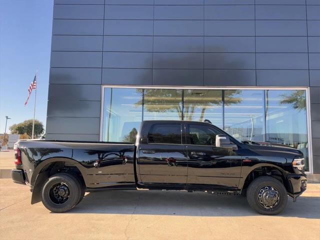 2024 RAM Ram 3500 RAM 3500 LARAMIE CREW CAB 4X4 8 BOX