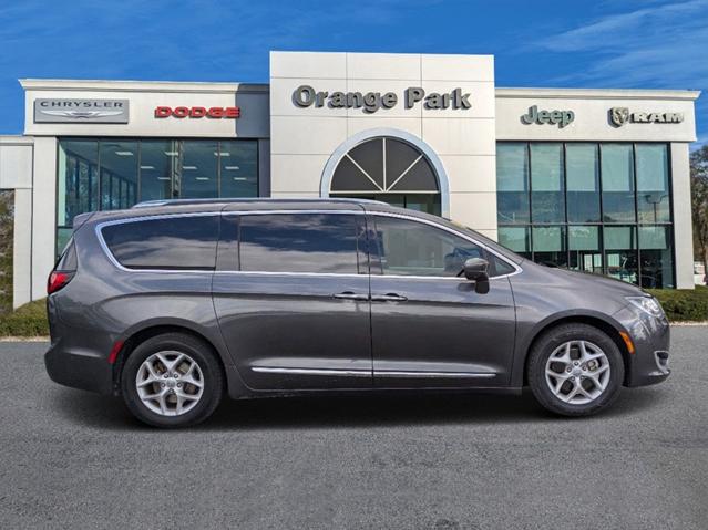 2019 Chrysler Pacifica Touring L Plus