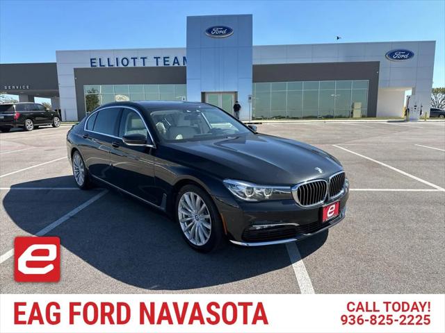 2018 BMW 740i 740i