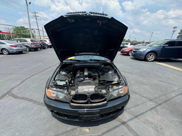 2004 BMW 325Ci 325Cic Convertible 2D