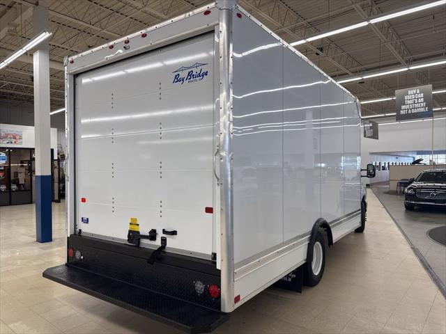 2025 Ford E-350 Cutaway Base