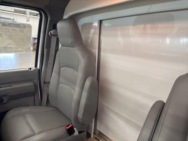 2025 Ford E-350 Cutaway Base