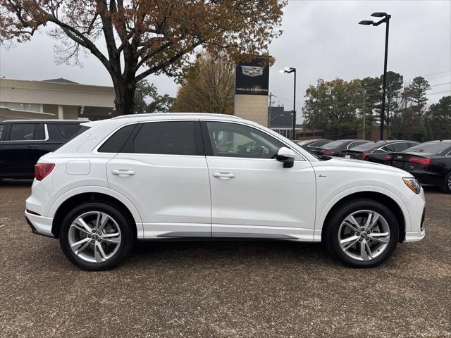 2020 Audi Q3 Premium 45 TFSI S line quattro Tiptronic