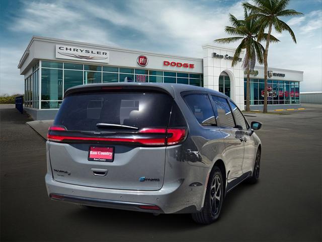 2022 Chrysler Pacifica Hybrid Limited