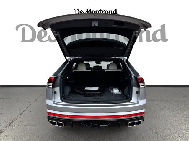2025 Volkswagen Atlas Cross Sport 2.0T SEL Premium R-Line