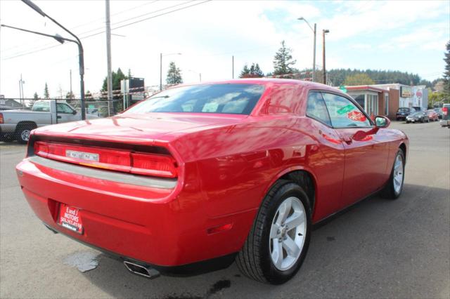 2013 Dodge Challenger SXT
