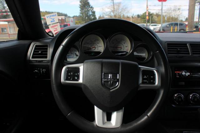 2013 Dodge Challenger SXT