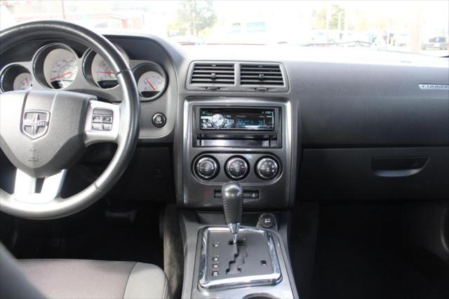 2013 Dodge Challenger SXT