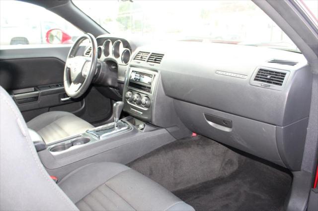2013 Dodge Challenger SXT