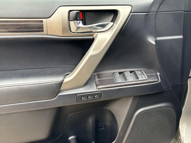 2021 Lexus 460 Premium
