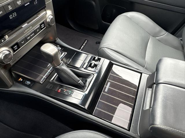 2021 Lexus 460 Premium