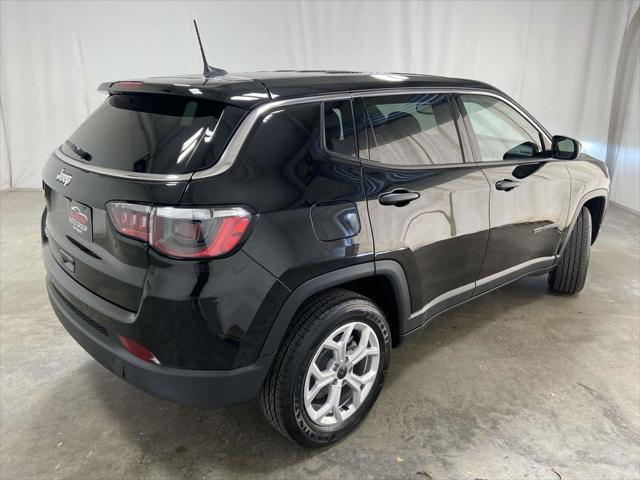 2025 Jeep Compass COMPASS SPORT 4X4