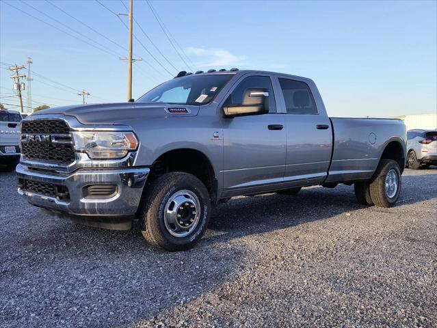 2024 RAM Ram 3500 RAM 3500 TRADESMAN CREW CAB 4X4 8 BOX