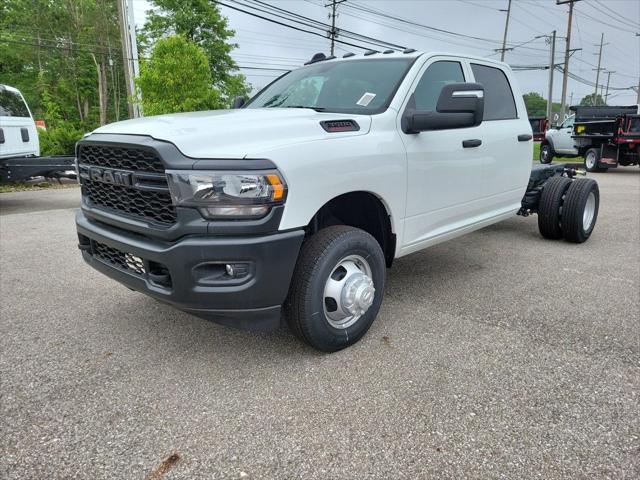 2024 RAM Ram 3500 Chassis Cab RAM 3500 TRADESMAN CREW CAB CHASSIS 4X4 60 CA 2024 RAM Ram 3500 Chassis Cab RAM 3500 TRADESMAN CREW CAB CHASSIS 4X4 60 CA
