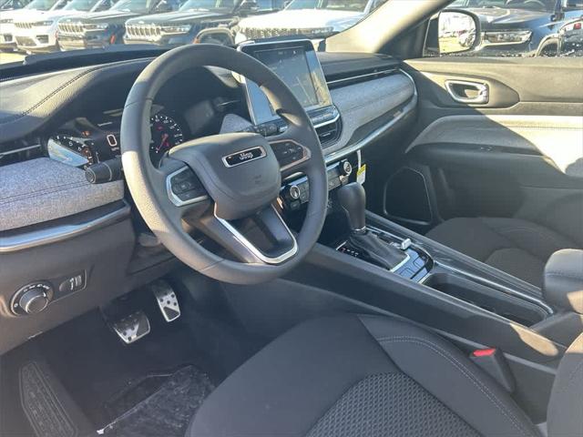 2025 Jeep Compass COMPASS SPORT 4X4